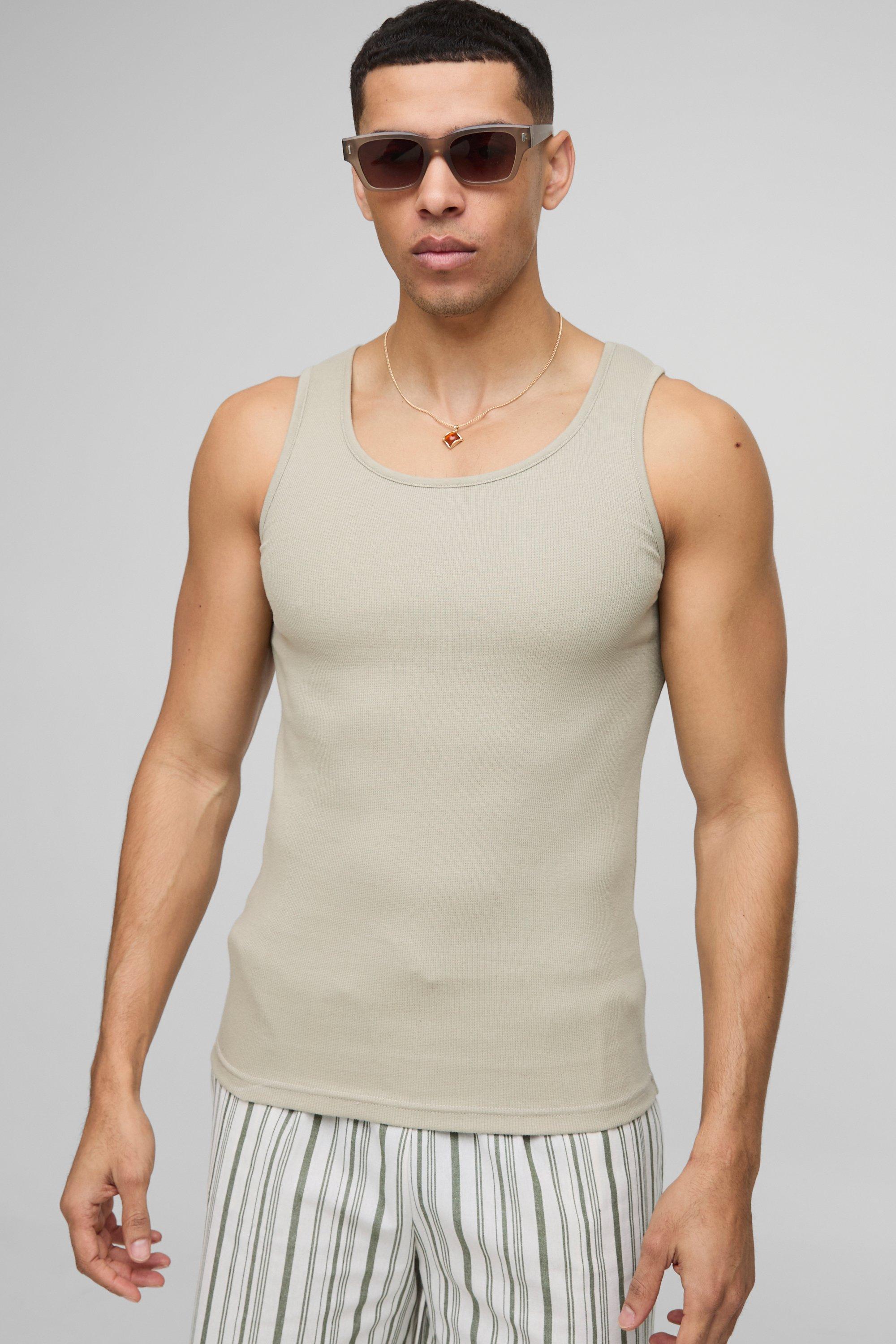 Basic Muscle Fit Vest